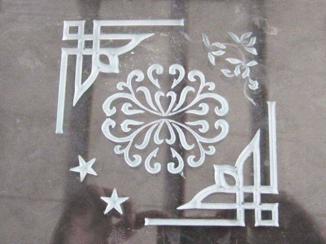 數(shù)控玻璃雕刻切割機樣品 數(shù)控玻璃雕刻切割機樣品