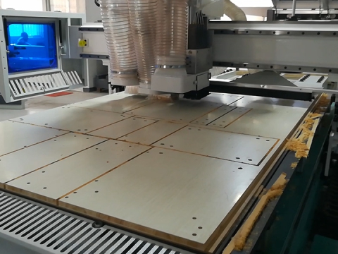 櫥柜家具制造用全自動智能數(shù)控雕刻機 櫥柜家具制造用全自動智能數(shù)控雕刻機