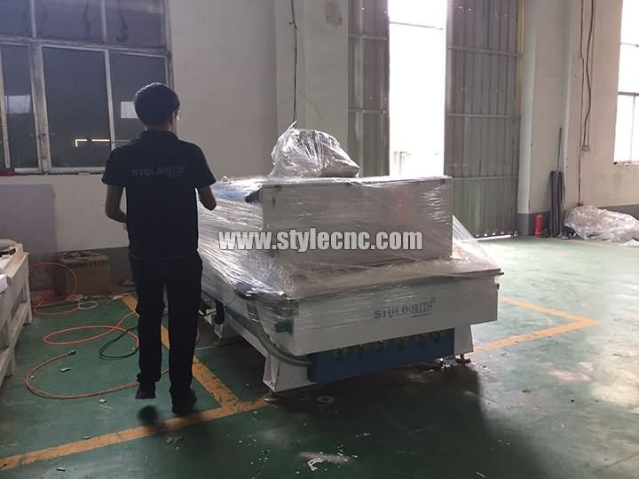 3頭數(shù)控銑床套裝 3頭數(shù)控銑床套裝