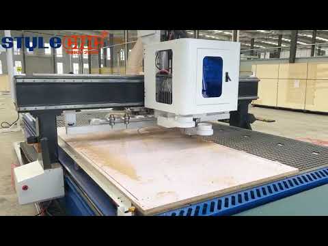 自動套料板式家具數(shù)控開料機 自動套料板式家具數(shù)控開料機